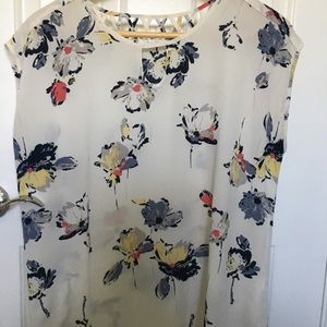 Maurice’s white and floral tank